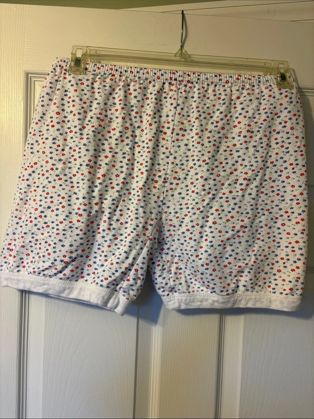 Women's White Floral-Print Cotton Lounge Shorts